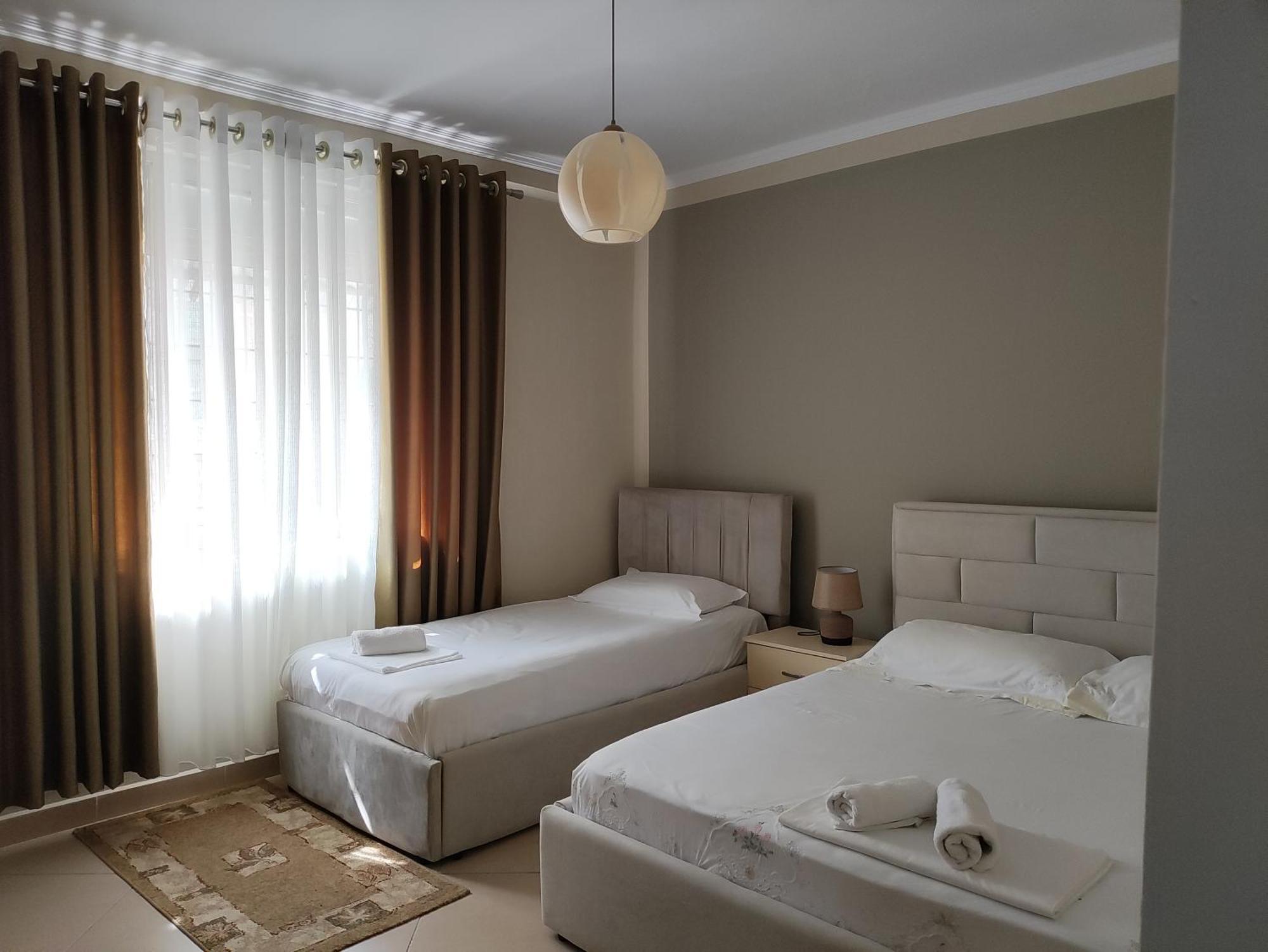 Guest House Shyti Berat Exterior foto